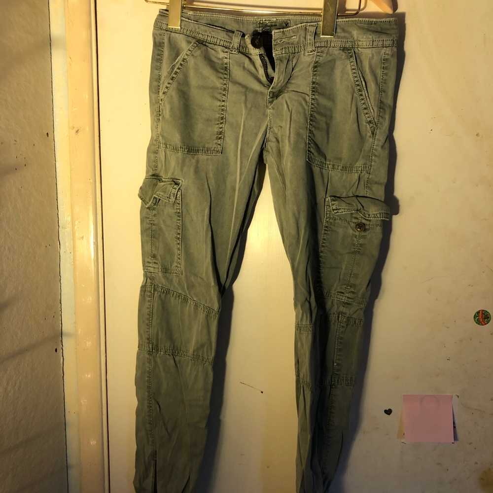 Olive pants with lots of pockets